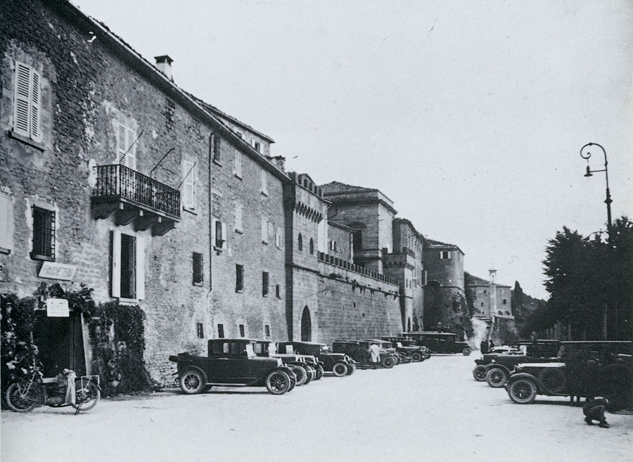 Le prime attività commerciali a San Marino